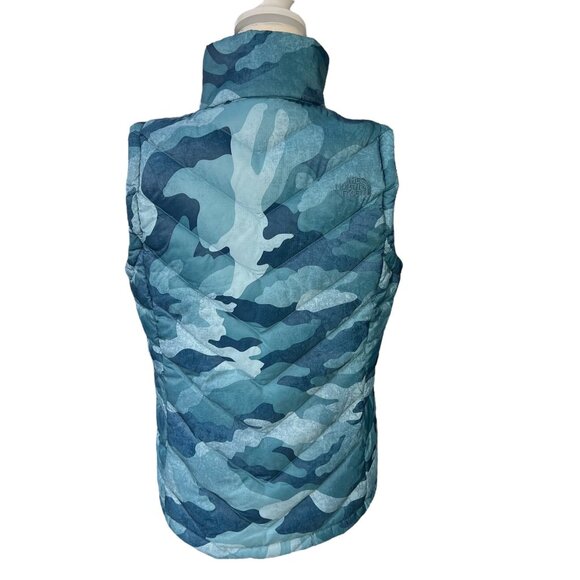 The North Face Womens 550 Fill Alpz Blue Camo Goose Down Vest Size Medium - Picture 3 of 14